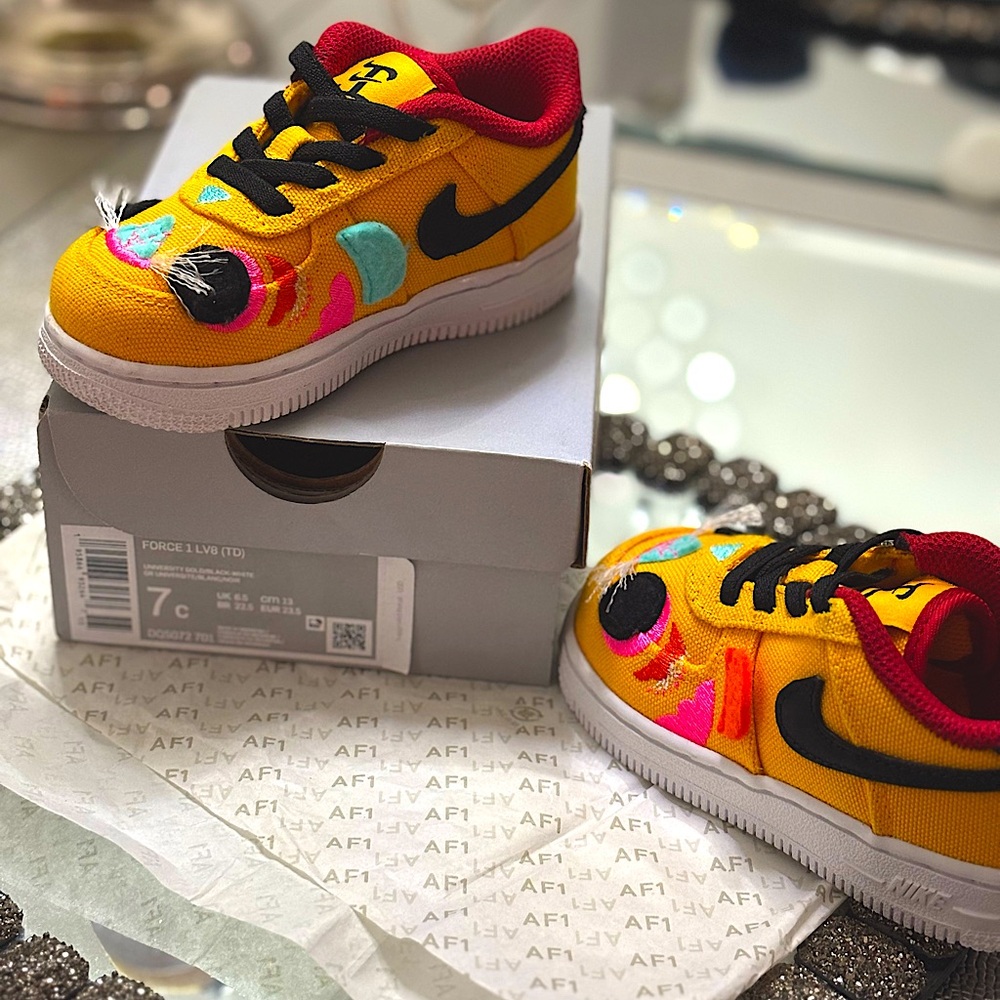 NEW: Toddler Nike Force 1 LV8 (TD) - Size 7C